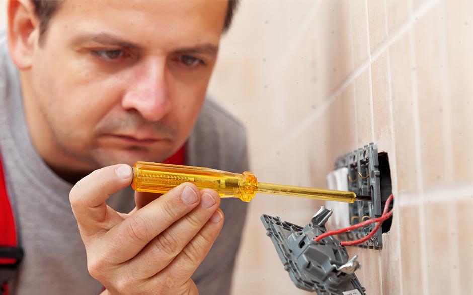 recherche travail électricien bâtiment Bondy
