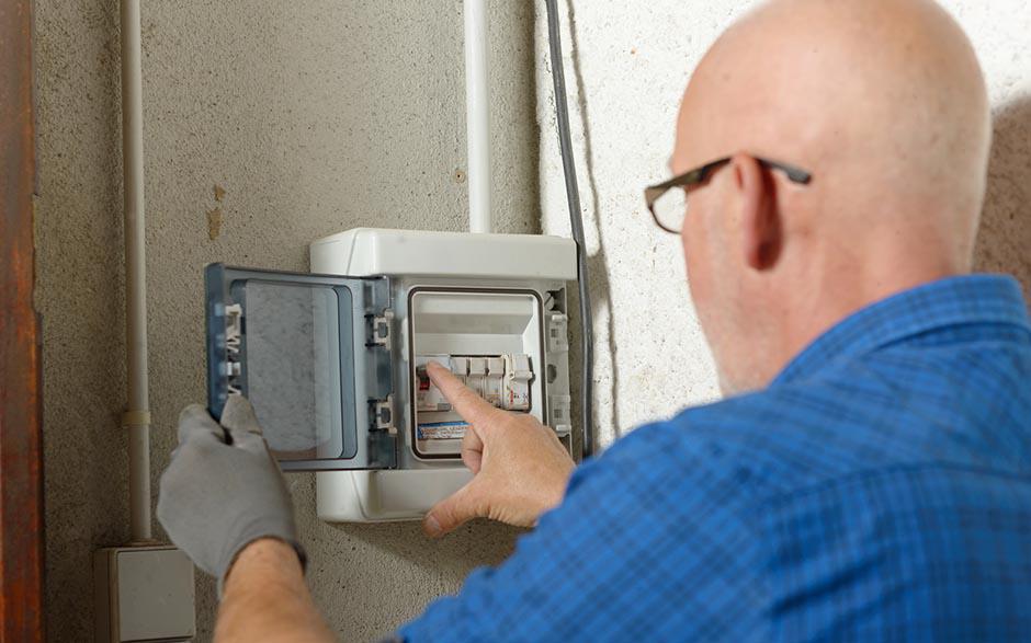 recherche travail électricien bâtiment Bondy